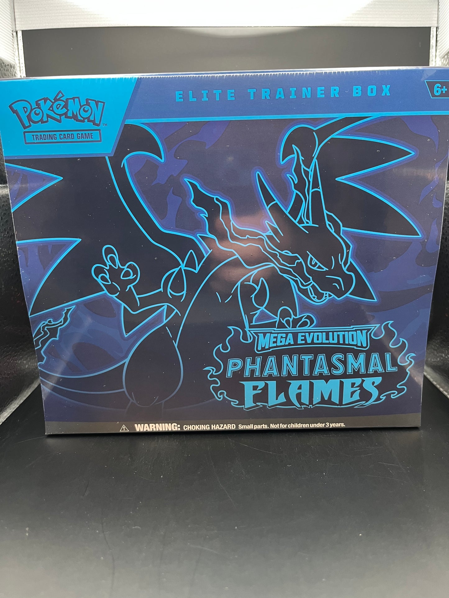 Pokémon: Phantasmal Flames Elite Trainer Box