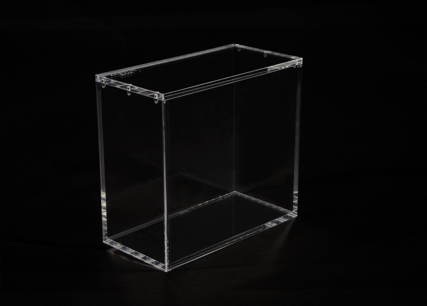 The Acrylic Box: Trainer-Box premium Acryl Case